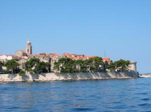Korcula - passing